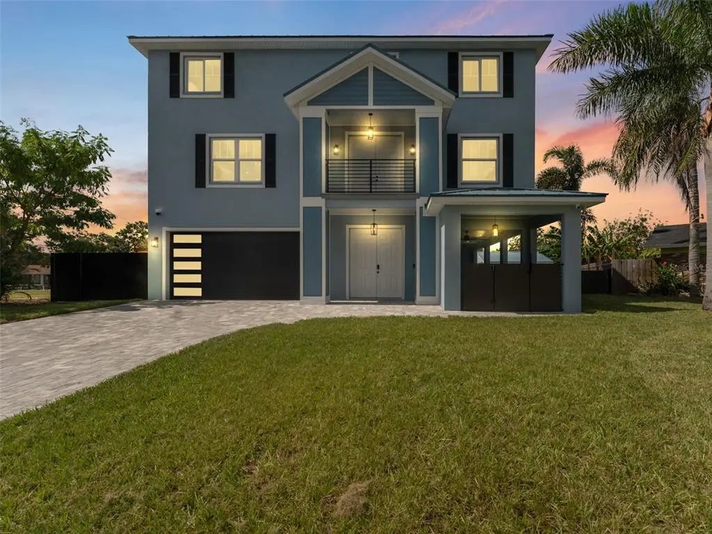 8717 Driftwood Drive, TAMPA