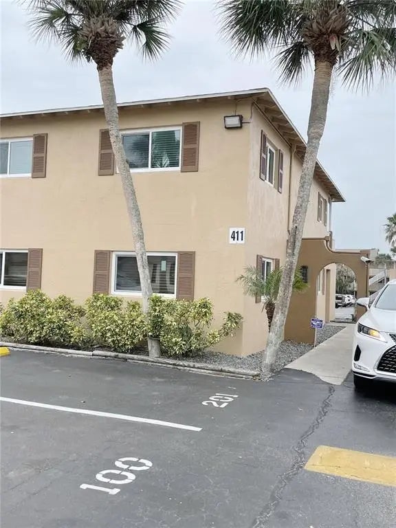 Photo of Listing #O6389694