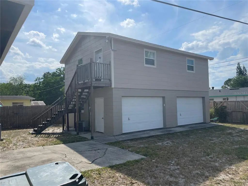 1100 Jamela Drive B, OCOEE