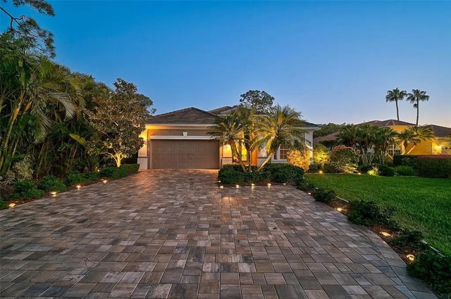 13 Bayhead Lane, OSPREY