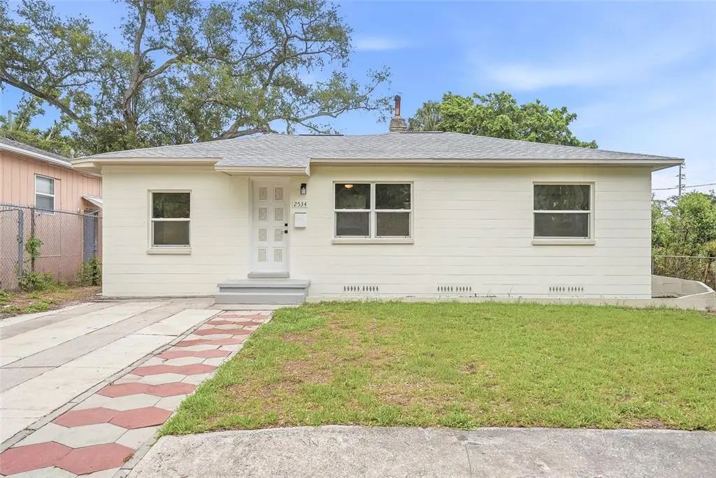 2534 19th Street S, ST PETERSBURG