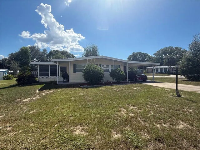 1035 Lake Drive, GRAND ISLAND