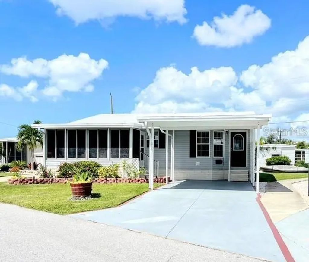 634 Leisure, VENICE