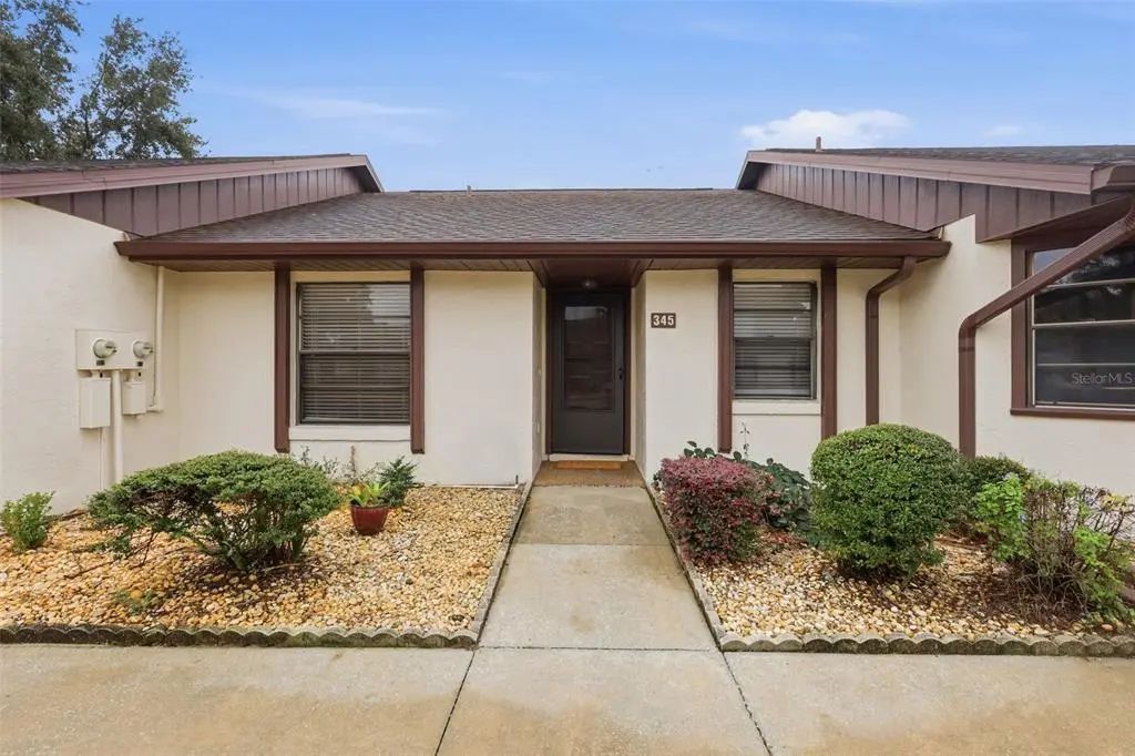 345 Terrace Hill Boulevard 3e, DEBARY