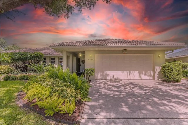 8515 Macoma Drive Ne, ST PETERSBURG