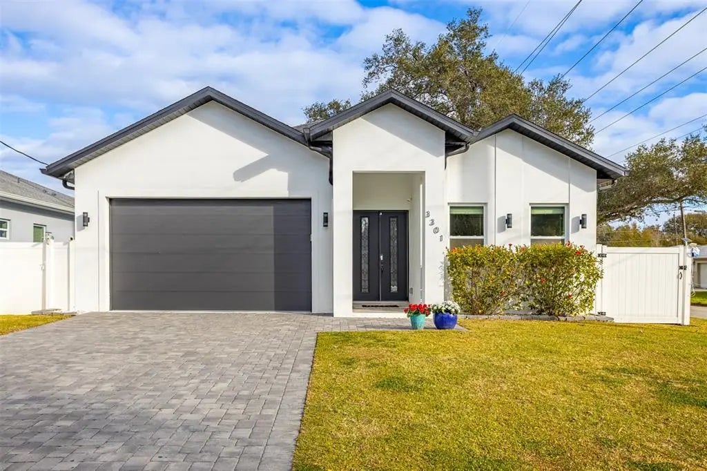 3301 W Dewey Street, TAMPA