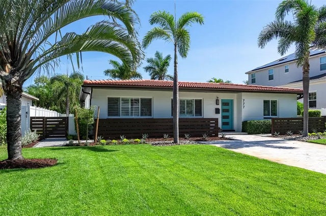 777 38th Avenue Ne, ST PETERSBURG