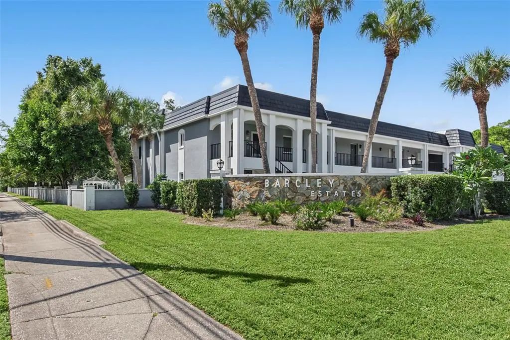 8651 10th Street N 118, ST. PETERSBURG