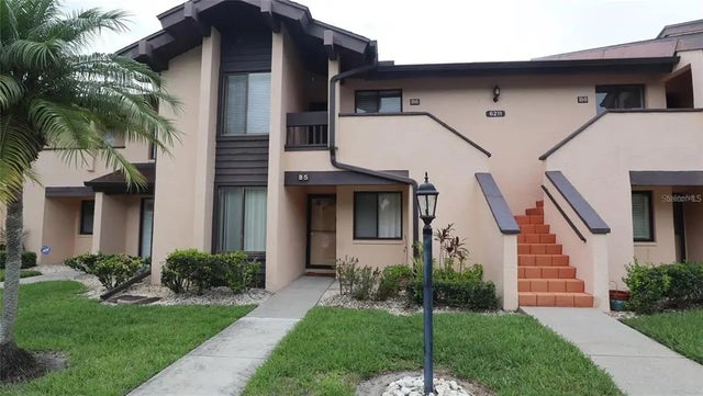 6211 Timber Lake Drive B6, SARASOTA