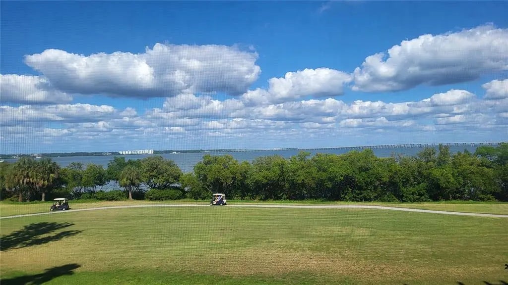 2617 Cove Cay Drive 306, CLEARWATER