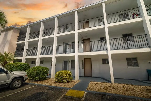 2053 Canal Drive L-3, BRADENTON