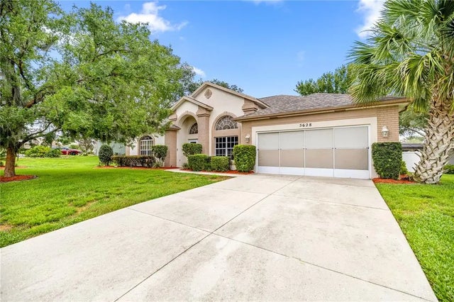 5628 W Hunters Ridge Circle, LECANTO