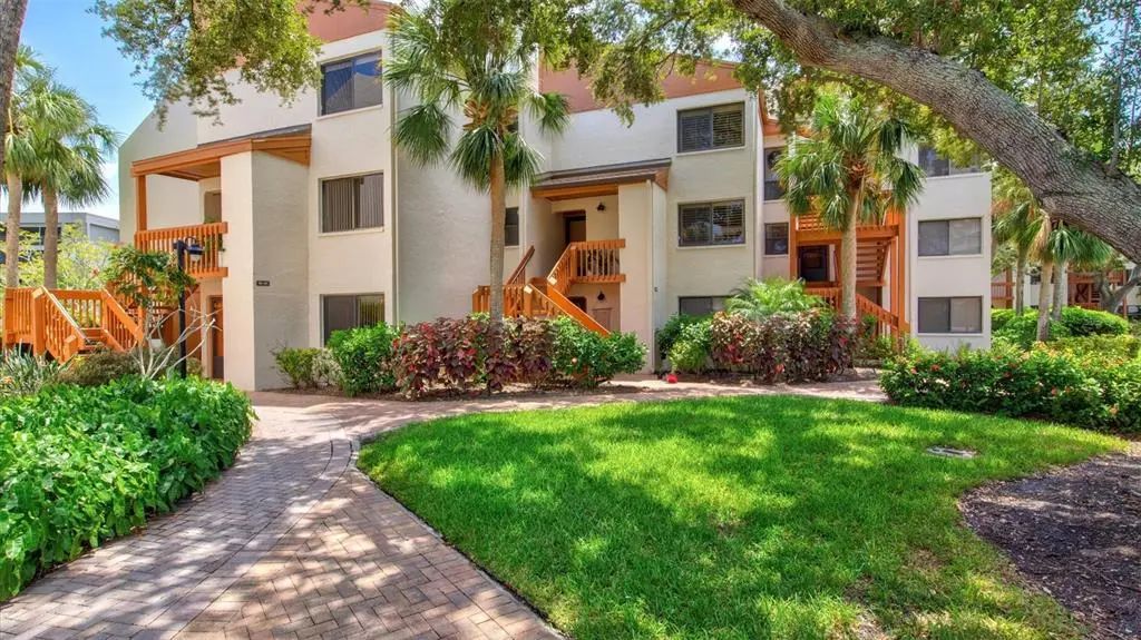 1700 Cove Ii Place 310, SARASOTA