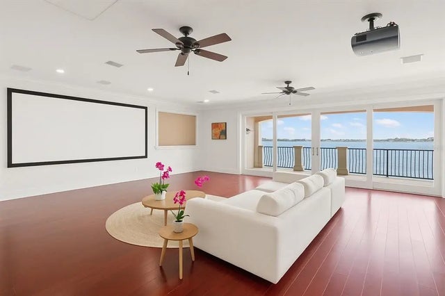 504 55th Avenue, ST PETE BEACH