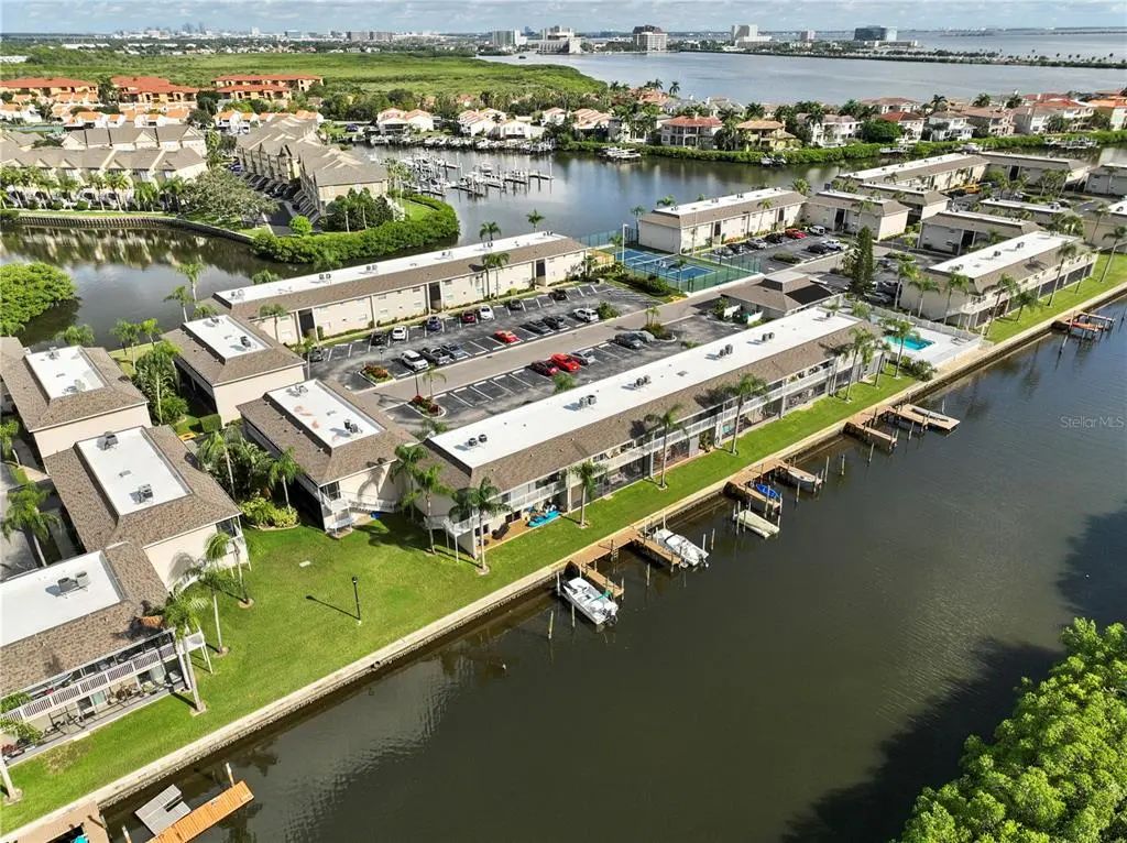 8811 Bay Pointe Drive C102, TAMPA