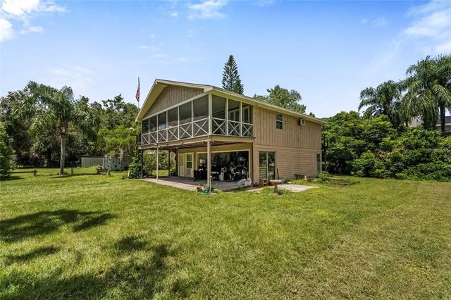 20125 Green Grass Lane, LUTZ