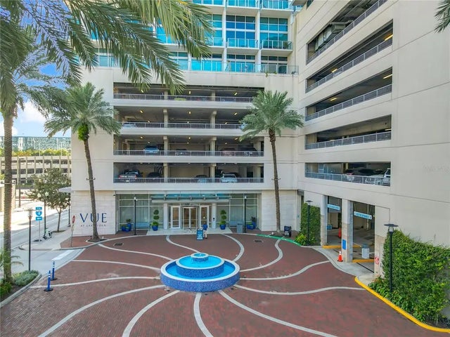 150 E Robinson Street 2006, ORLANDO