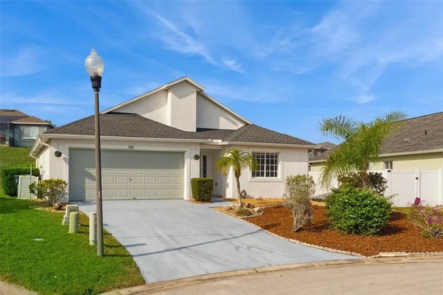 431 Hillcrest Drive, DAVENPORT