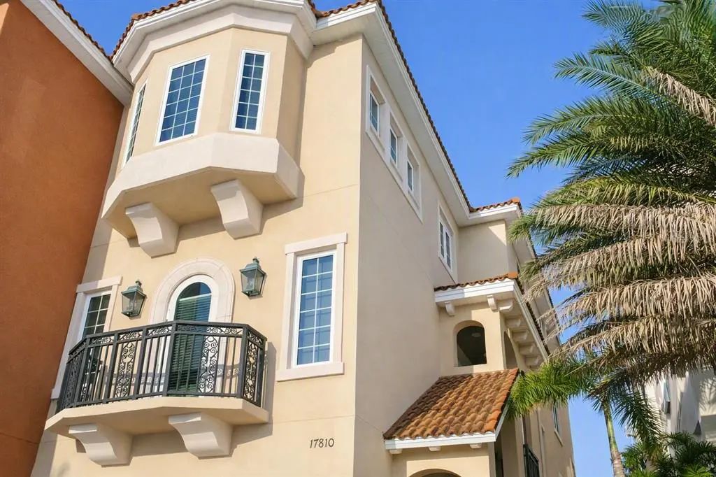 17810 Lee Avenue, REDINGTON SHORES