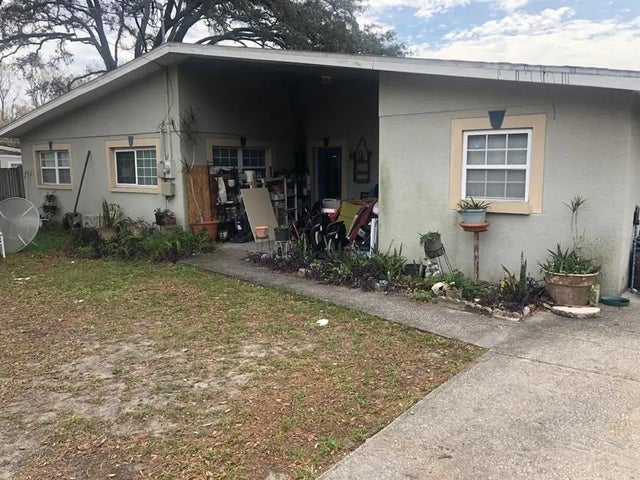 1911 E 143rd Avenue, TAMPA