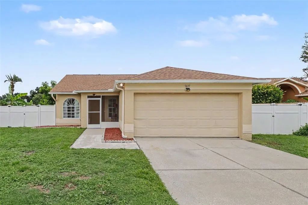 1607 Widelake Court, BRANDON