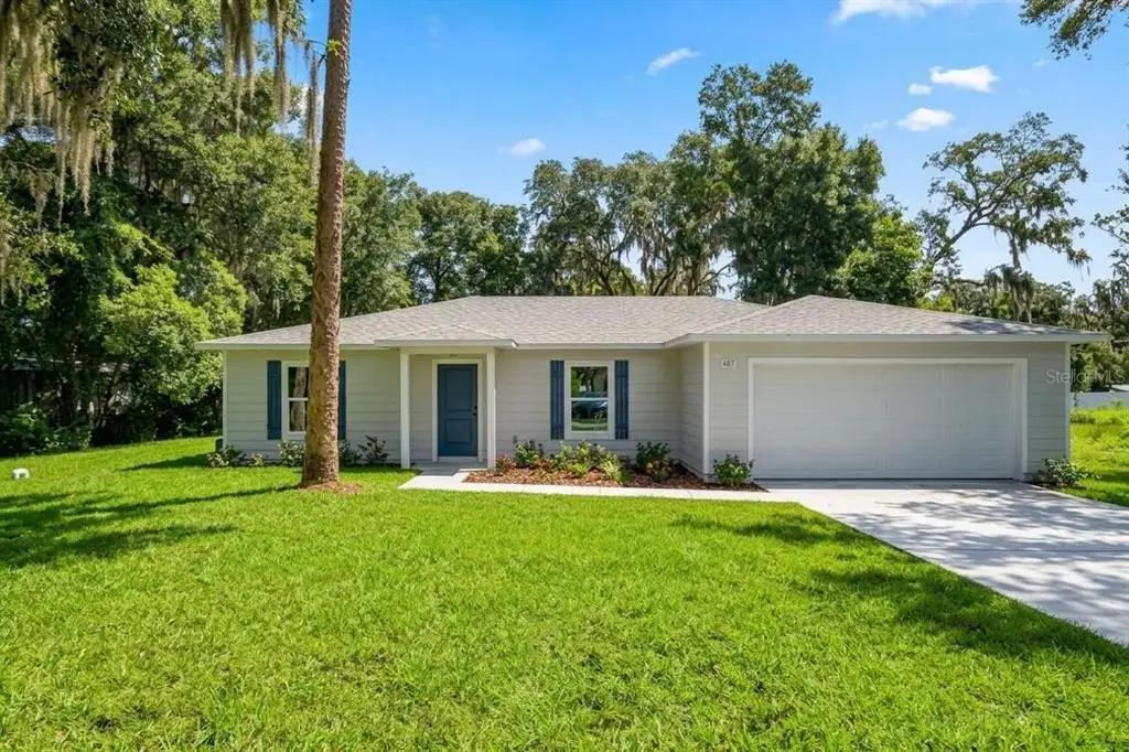 407 Ivy Avenue, DELAND