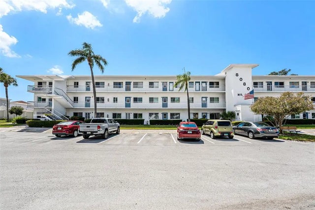 8080 112th Street 203, SEMINOLE