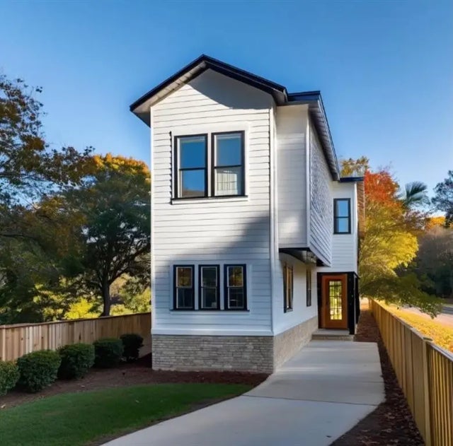 2410 E 20th Avenue, TAMPA