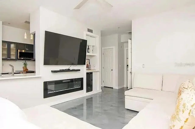 1810 E Palm Avenue 4107, TAMPA