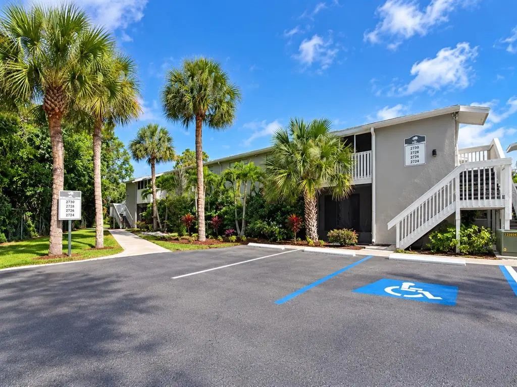 2726 49th Avenue W 2726, BRADENTON