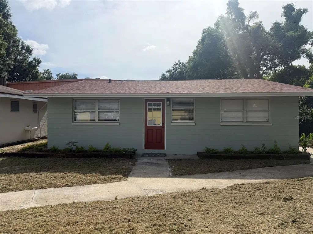 3009 W Waters Avenue, TAMPA