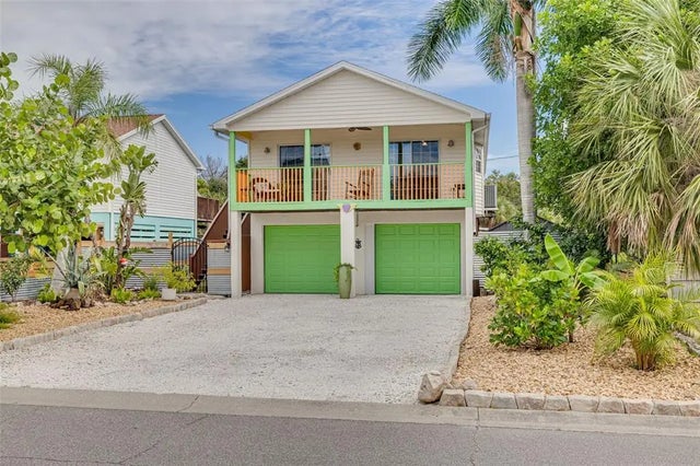 2926 Dupont Street S, GULFPORT