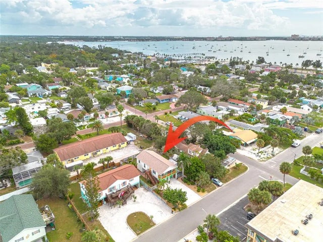 2926 Dupont Street S, GULFPORT