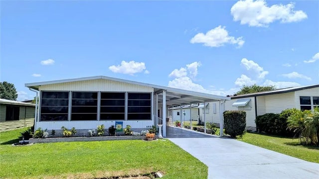 6420 Jacaranda Avenue Ne, WINTER HAVEN