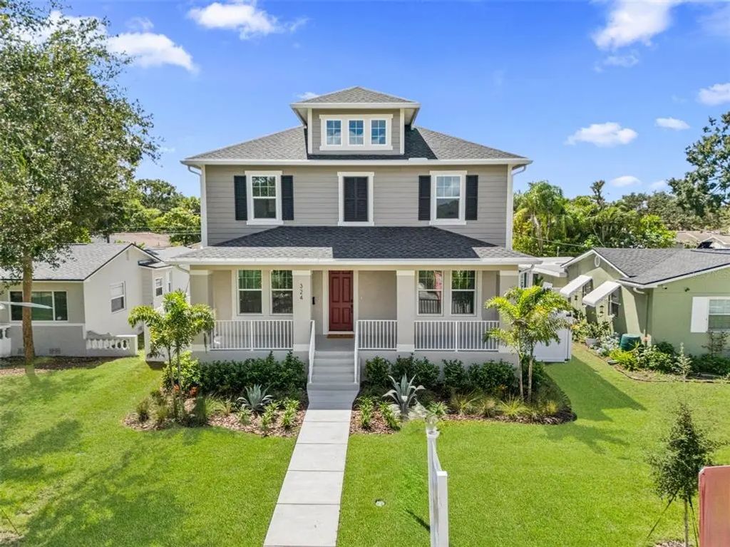 324 37th Avenue, ST. PETERSBURG