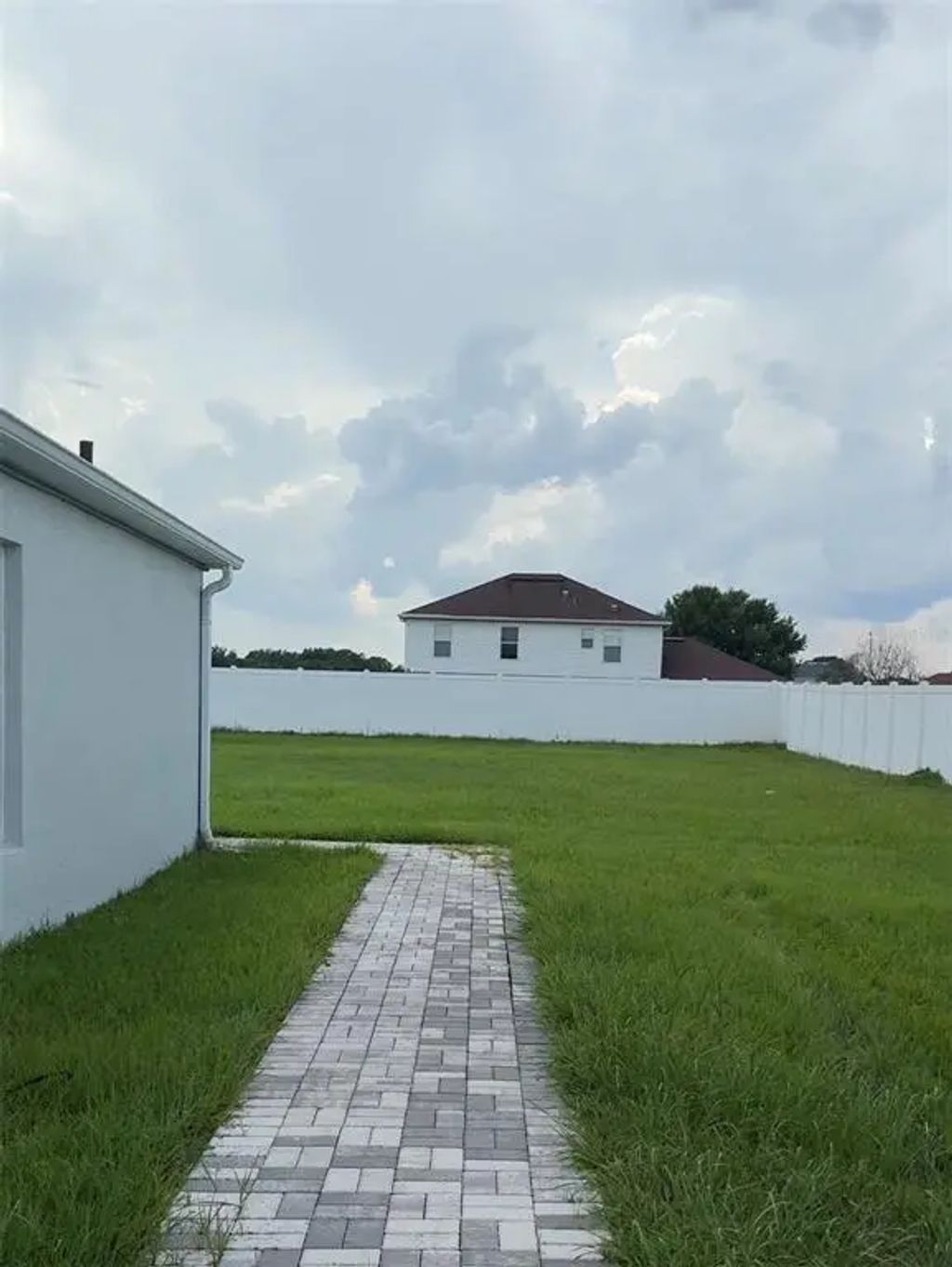 2410 Hatton Chase Lane, KISSIMMEE