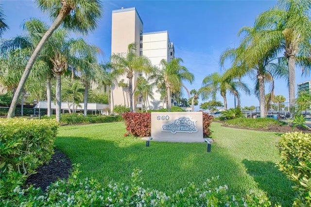 660 Island Way #206 206, CLEARWATER