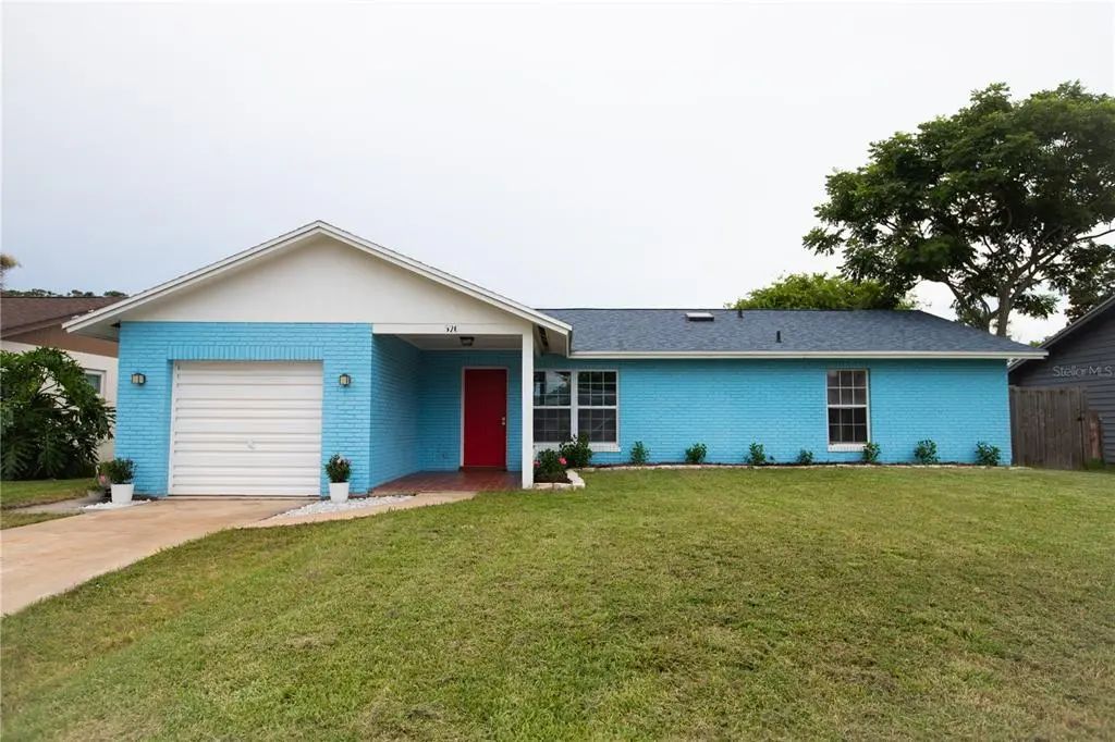 526 Dorset Circle, SOUTH DAYTONA