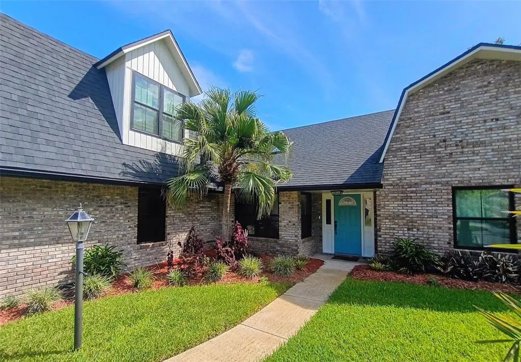 3 Fox Hollow Drive, ORMOND BEACH