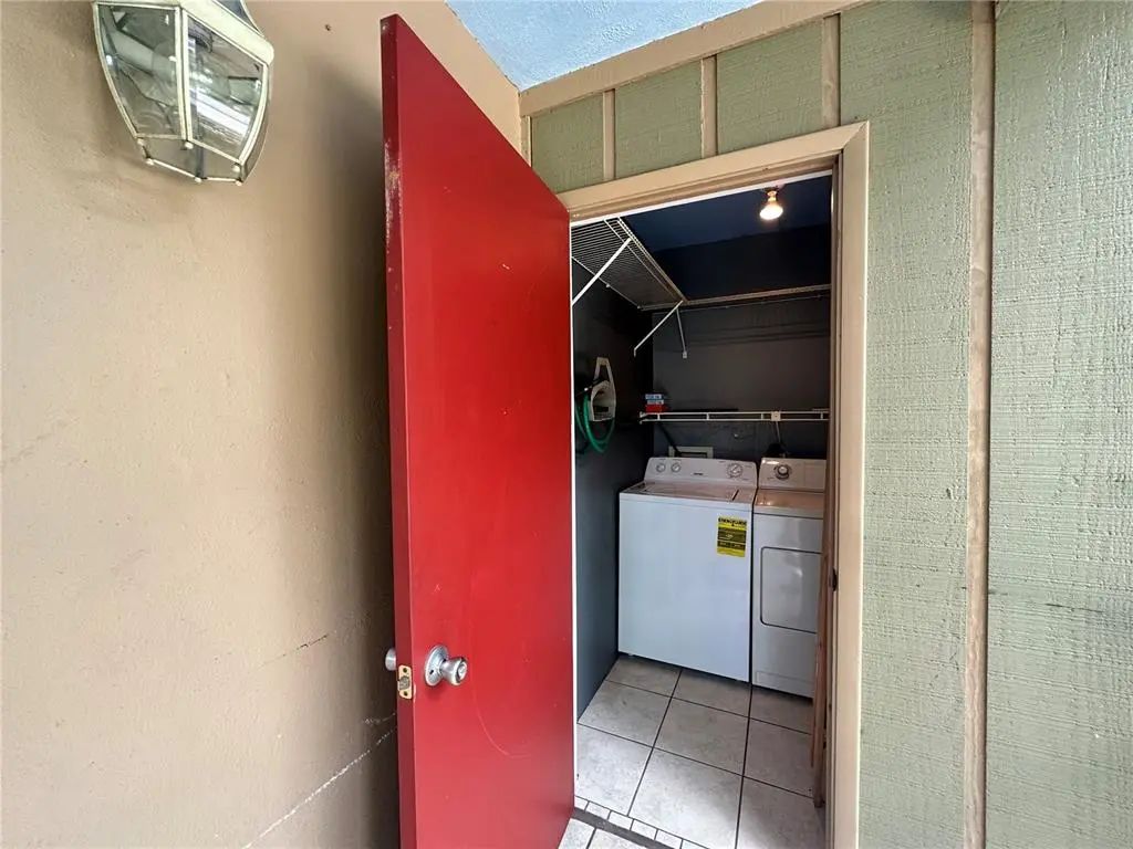 19 of 23 - 2349 Oak Park Way 107, ORLANDO, FL