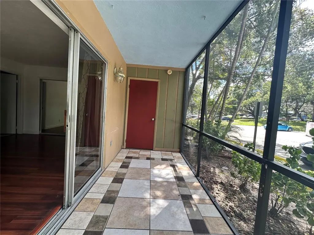 22 of 23 - 2349 Oak Park Way 107, ORLANDO, FL