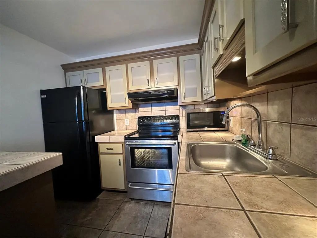 9 of 23 - 2349 Oak Park Way 107, ORLANDO, FL