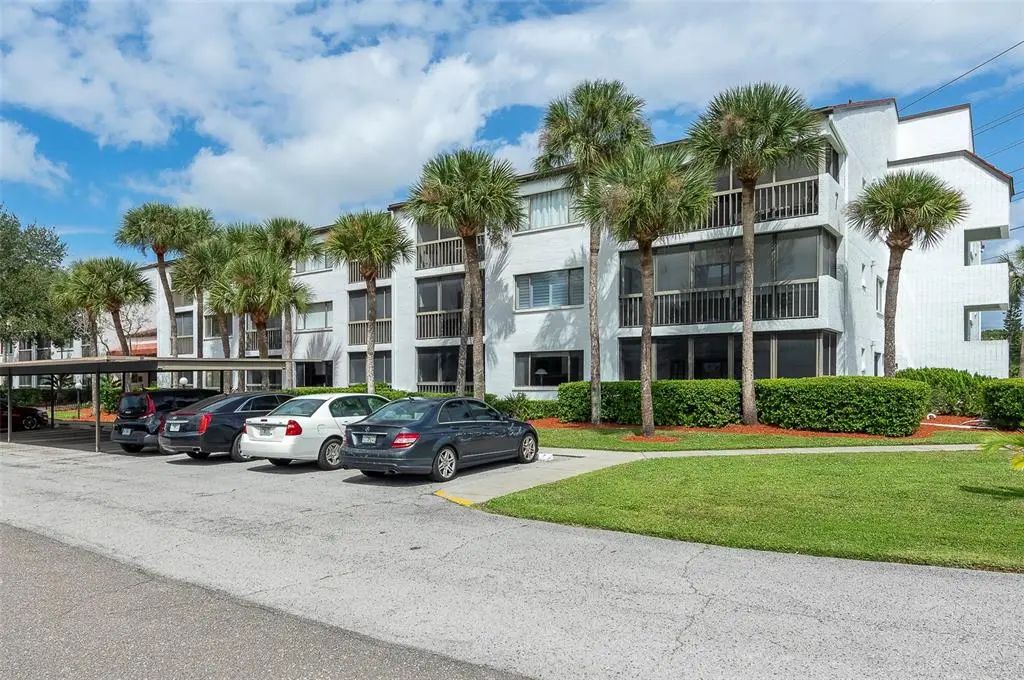 2593 Countryside Boulevard 7210, CLEARWATER