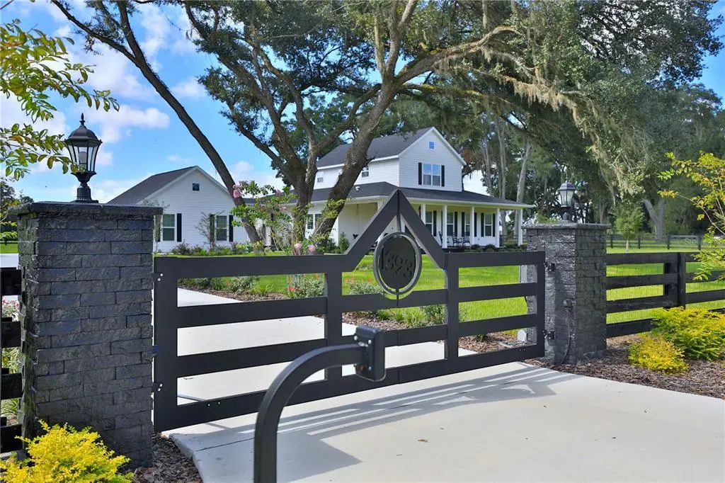 1393 Oxford Preserve Trl, OXFORD