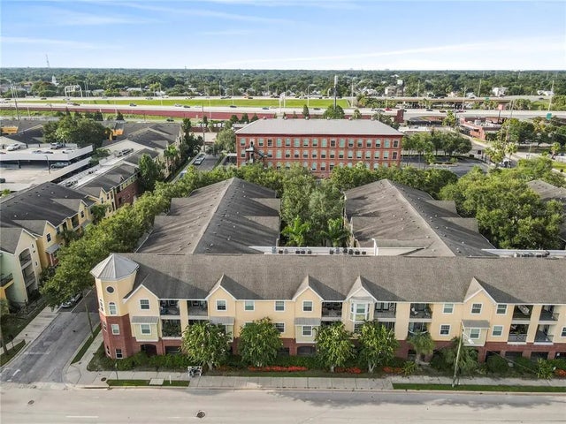 2010 E Palm Avenue 14202, TAMPA