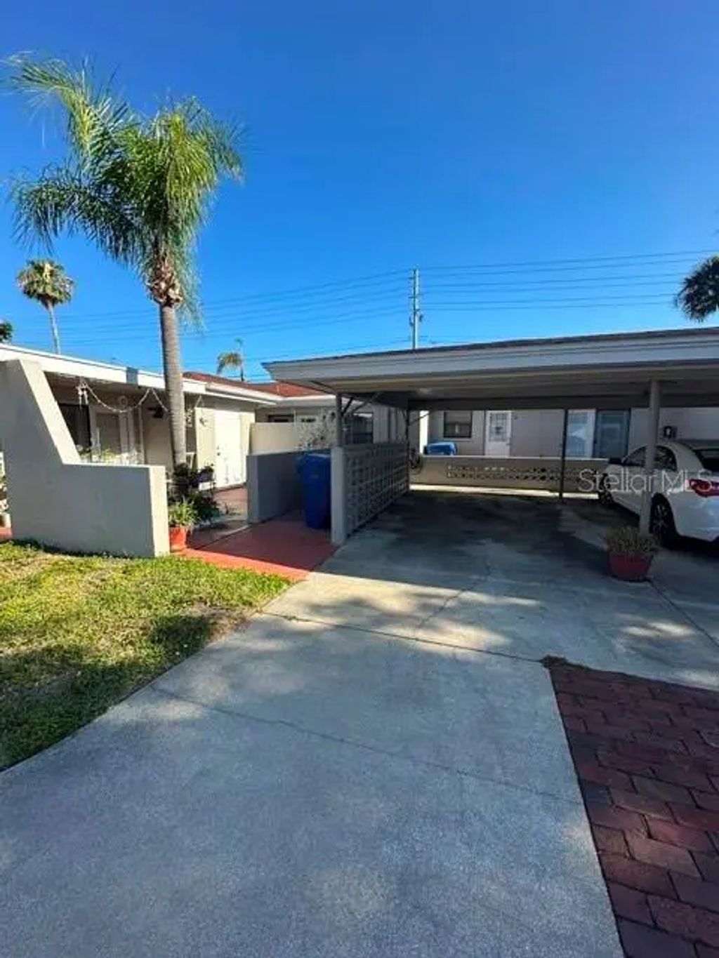 2301 W Bay Drive, LARGO