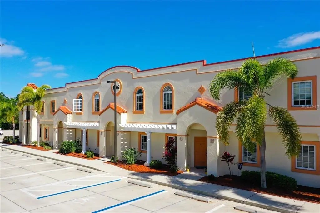 Photo of Listing #C7518674