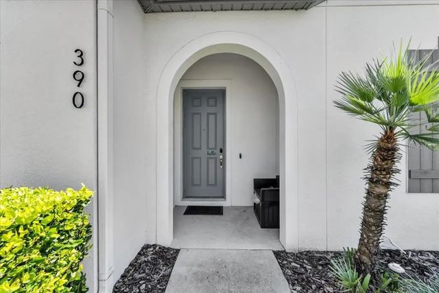 390 Captiva Drive, DAVENPORT