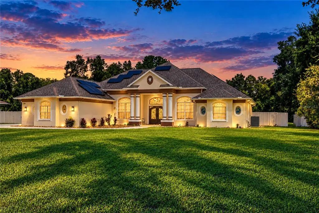 7136 Quail Hollow Boulevard, WESLEY CHAPEL