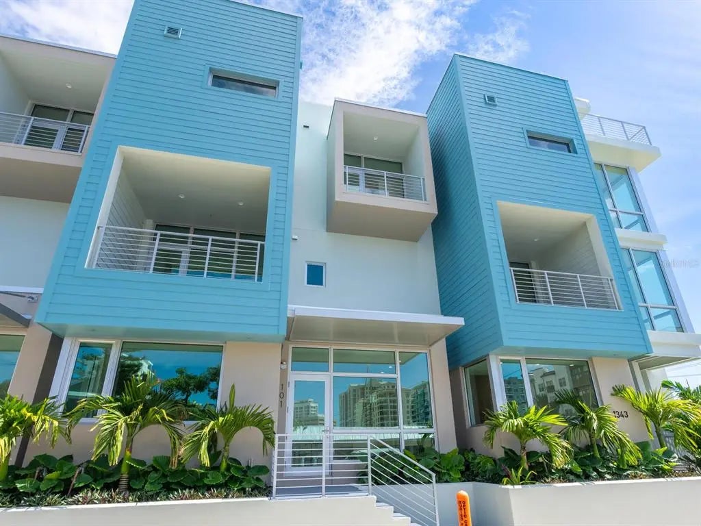 1343 4th Street 101